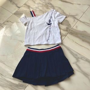 This is a 2 piece outfit